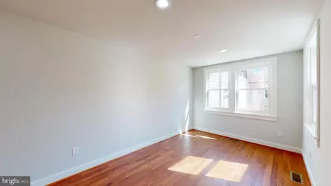2218 E Madison St, Baltimore, MD 21205 photo 35