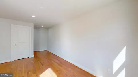 2218 E Madison St, Baltimore, MD 21205 photo 37