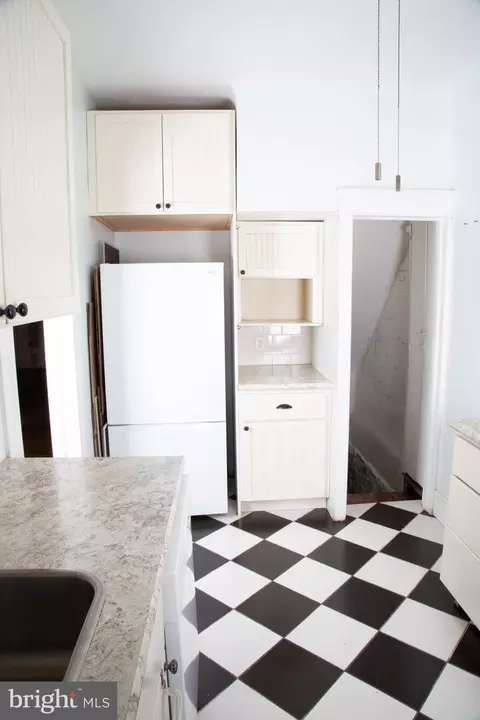 Other - 113 S Wickham Rd, Baltimore, MD 21229 photo 6 of 13