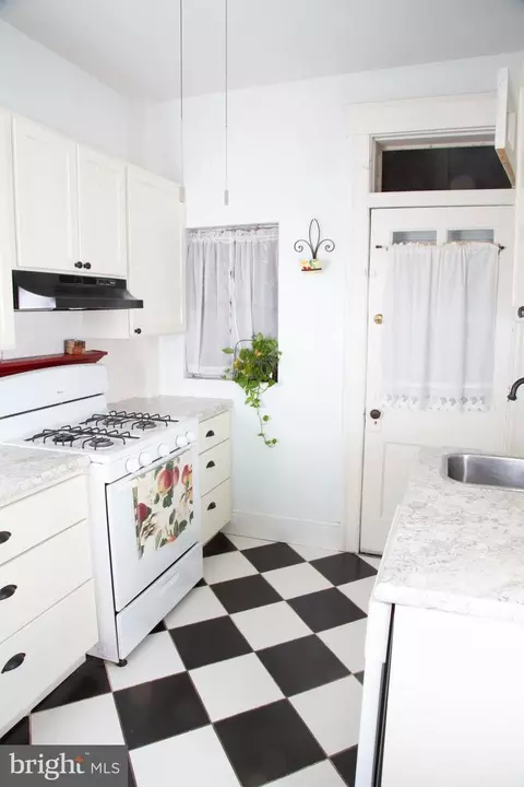 Kitchen - 113 S Wickham Rd, Baltimore, MD 21229 photo 1 of 1