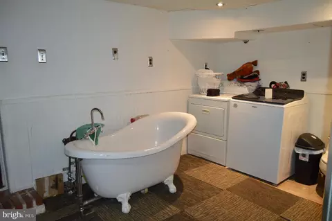 Other - 325 Drew St, Baltimore, MD 21224 photo 4 of 5