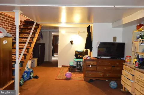 Entry Way - 325 Drew St, Baltimore, MD 21224 photo 1 of 1