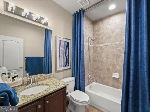 Bath - 3300 Clyde St, Baltimore, MD 21224 photo 1 of 6