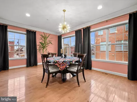 Dining - 3300 Clyde St, Baltimore, MD 21224 photo 3 of 3