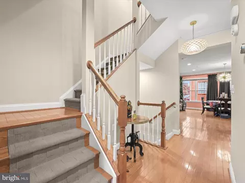 Entry Way - 3300 Clyde St, Baltimore, MD 21224 photo 2 of 5