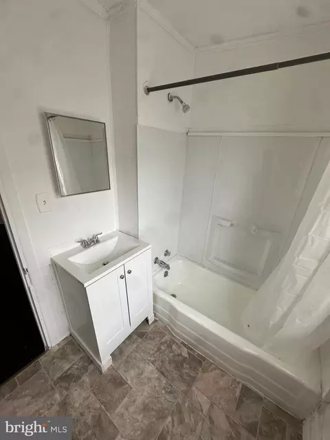 2006 Mchenry St, Baltimore, MD 21223 photo 12