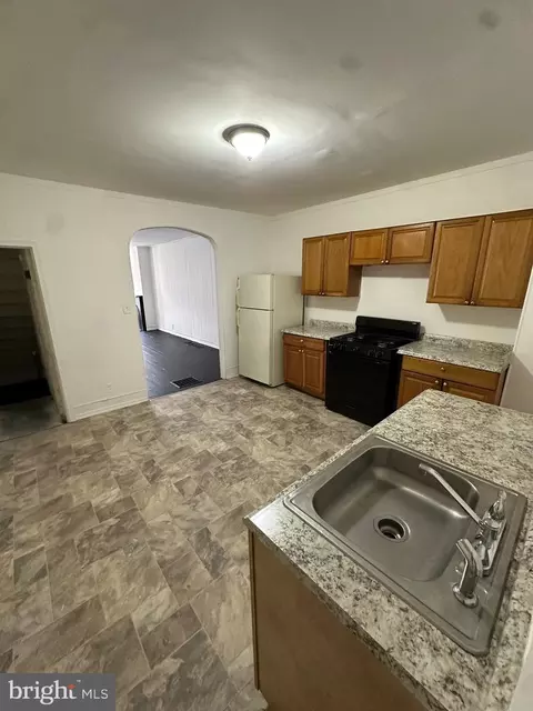 2006 Mchenry St, Baltimore, MD 21223 photo 6
