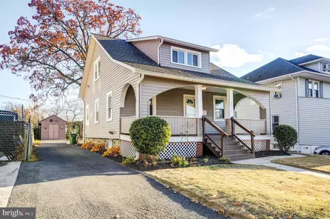 4217 Harcourt Rd, Baltimore, MD 21214 photo 3
