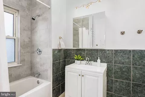 4217 Harcourt Rd, Baltimore, MD 21214 photo 19