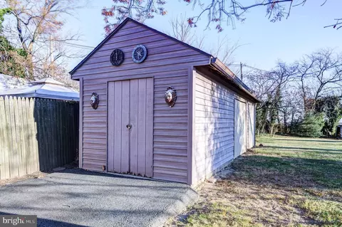 4217 Harcourt Rd, Baltimore, MD 21214 photo 27