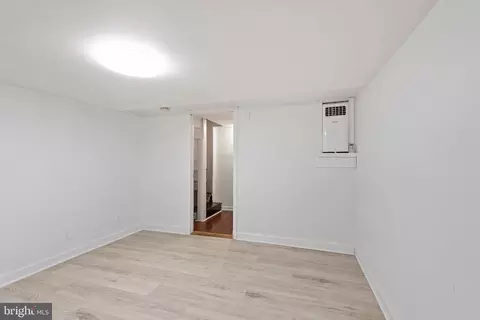 217 Penn St, Baltimore, MD 21230 photo 33
