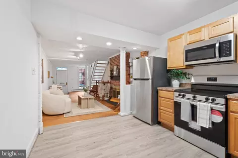 217 Penn St, Baltimore, MD 21230 photo 12