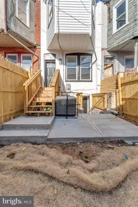 1815 E Lafayette Ave E, Baltimore, MD 21213 photo 39