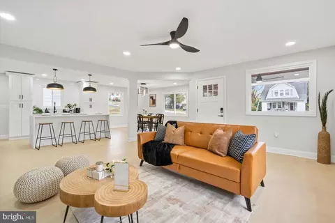 Living - 5000 Anthony Ave, Baltimore, MD 21206 photo 1 of 6