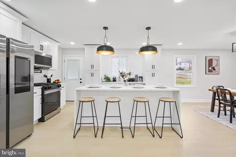 Kitchen - 5000 Anthony Ave, Baltimore, MD 21206 photo 2 of 3