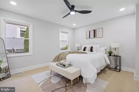 Bedroom - 5000 Anthony Ave, Baltimore, MD 21206 photo 1 of 2