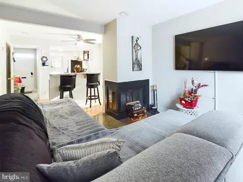 932 S Paca St, Baltimore, MD 21230 photo 9