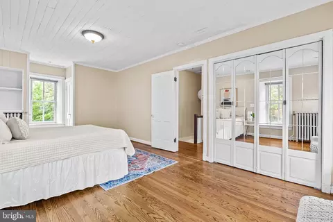 2435 Pickwick Rd, Baltimore, MD 21207 photo 9