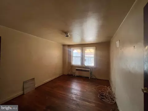 Living - 2811 E Federal St, Baltimore, MD 21213 photo 1 of 3