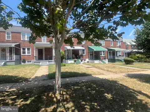 Exterior - 2811 E Federal St, Baltimore, MD 21213 photo 2 of 2