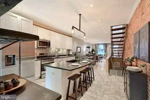 216 S Highland Ave, Baltimore, MD 21224