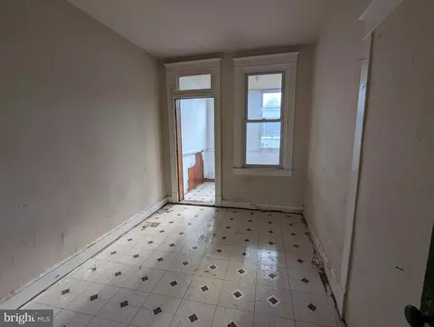 Entry Way - 3105 Lawnview Ave, Baltimore, MD 21213 photo 6 of 6