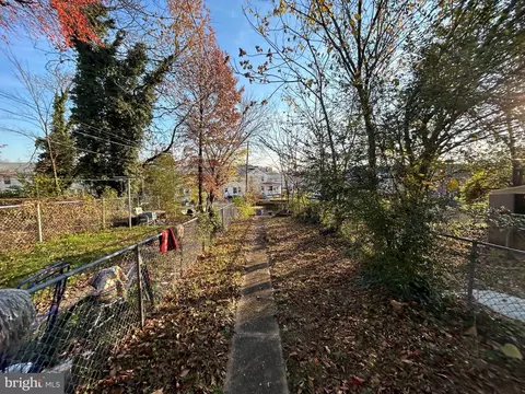 Exterior - 443 Roundview Rd, Baltimore, MD 21225 photo 3 of 3