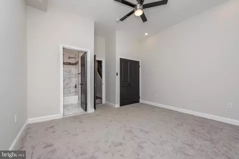 Bedroom - 1930 Mcculloh St, Baltimore, MD 21217 photo 1 of 4