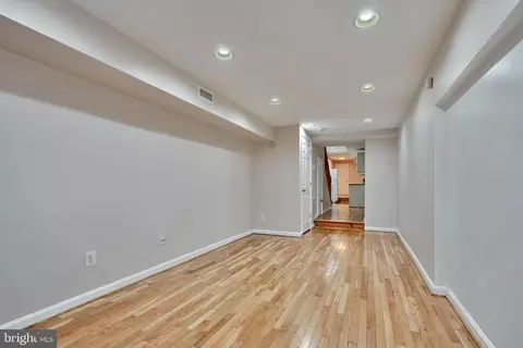 203 S Regester St, Baltimore, MD 21231 photo 1