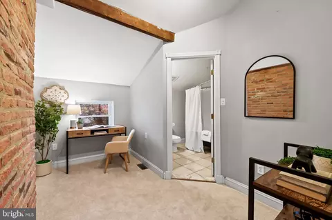 321 S Wolfe St, Baltimore, MD 21231 photo 28