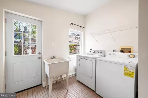 321 S Wolfe St, Baltimore, MD 21231 photo 14
