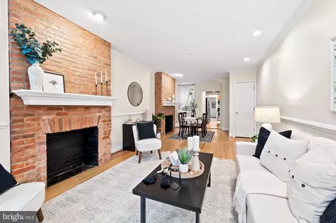 321 S Wolfe St, Baltimore, MD 21231 photo 5