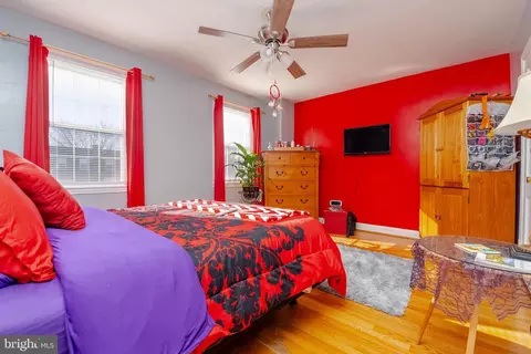 Bedroom - 4026 Raymonn Ave, Baltimore, MD 21213 photo 2 of 5