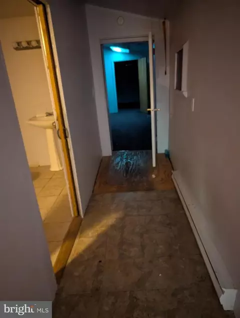 Entry Way - 845 N Howard St, Baltimore, MD 21201 photo 2 of 6
