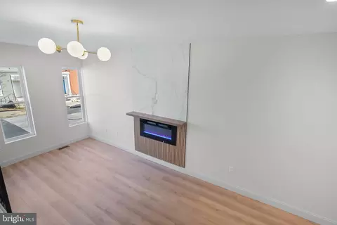 Entry Way - 322 Gilmor St, Baltimore, MD 21223 photo 2 of 7