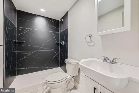 Bath - 119 Monastery Ave, Baltimore, MD 21229 photo 2 of 2