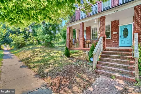 638 E 33rd St, Baltimore, MD 21218 photo 1