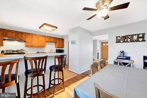 4252 Labyrinth Rd, Baltimore, MD 21215 photo 5