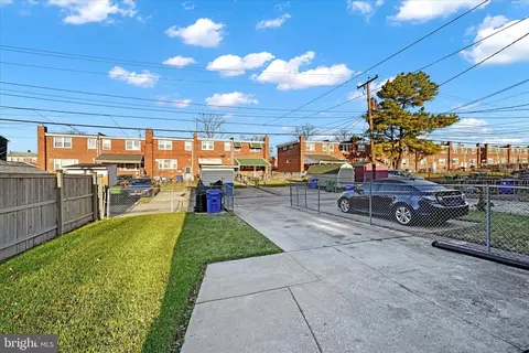 4252 Labyrinth Rd, Baltimore, MD 21215 photo 18
