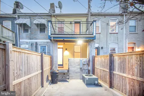 Exterior - 131 N Decker Ave, Baltimore, MD 21224 photo 4 of 5