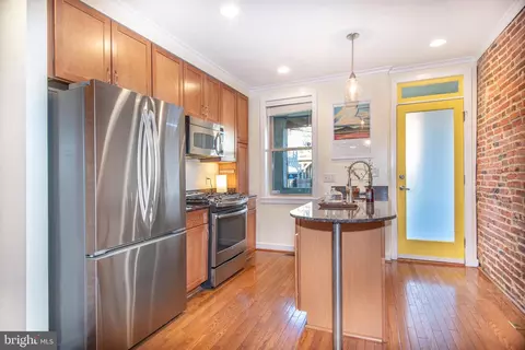 Kitchen - 131 N Decker Ave, Baltimore, MD 21224 photo 1 of 5