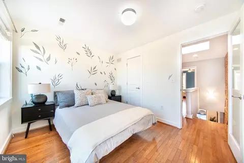 Bedroom - 131 N Decker Ave, Baltimore, MD 21224 photo 2 of 4