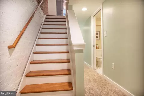 Entry Way - 131 N Decker Ave, Baltimore, MD 21224 photo 6 of 6