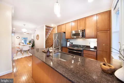 Kitchen - 131 N Decker Ave, Baltimore, MD 21224 photo 4 of 5