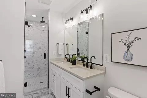 Bath - 430 E Clement St, Baltimore, MD 21230 photo 1 of 3