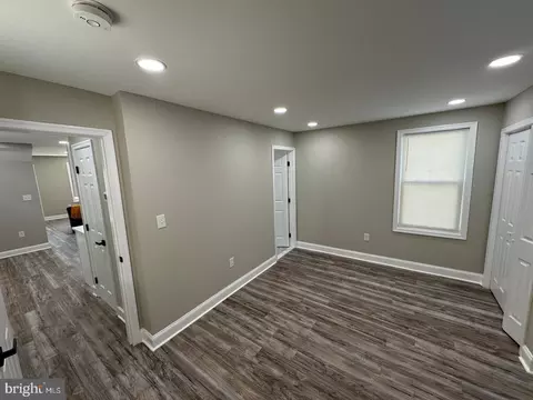 Entry Way - 52 N Monastery Ave, Baltimore, MD 21229 photo 5 of 5