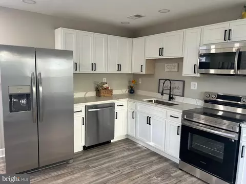 Kitchen - 52 N Monastery Ave, Baltimore, MD 21229 photo 4 of 4