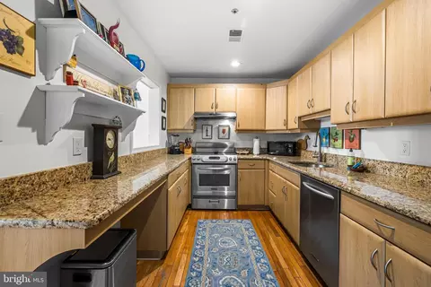 Kitchen - 820 William St #5, Baltimore, MD 21230 photo 2 of 4