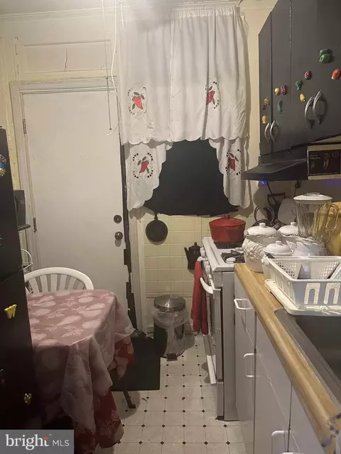 Kitchen - 2526 E Chase St, Baltimore, MD 21213 photo 1 of 1