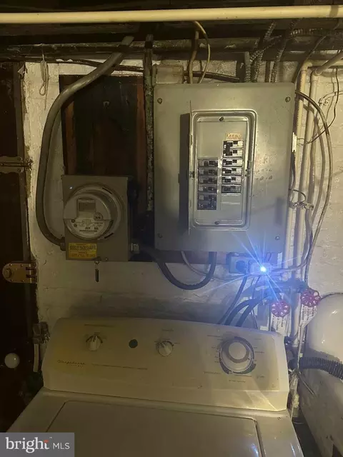Other - 2526 E Chase St, Baltimore, MD 21213 photo 2 of 5